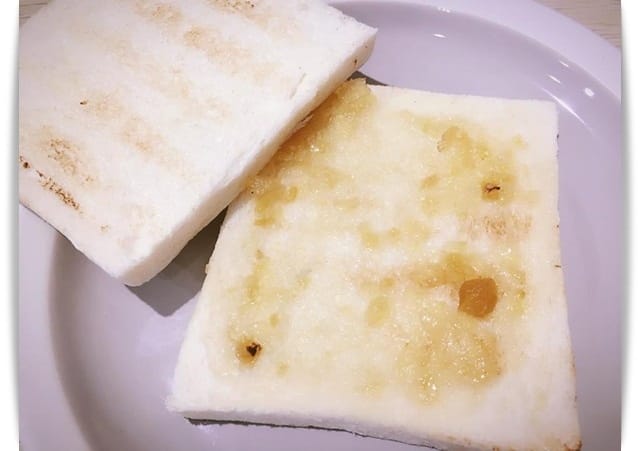 銅板美食也能很文青，一陣陣炭火香飄來~~「Tanko炭烤三明治」