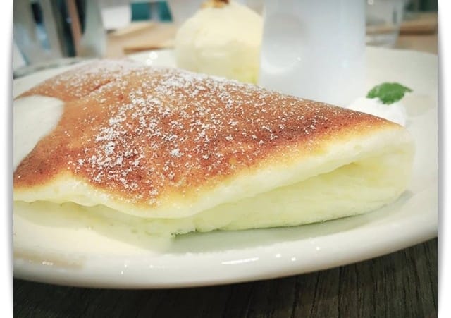 「Woosaパンケーキ 屋莎鬆餅屋」快來享用如同雲朵般的厚鬆餅 ♡