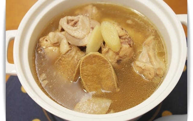 [My Little Kitchen] 每一口都鮮甜濃郁!! 暖呼呼~~「鮑魚雞湯」