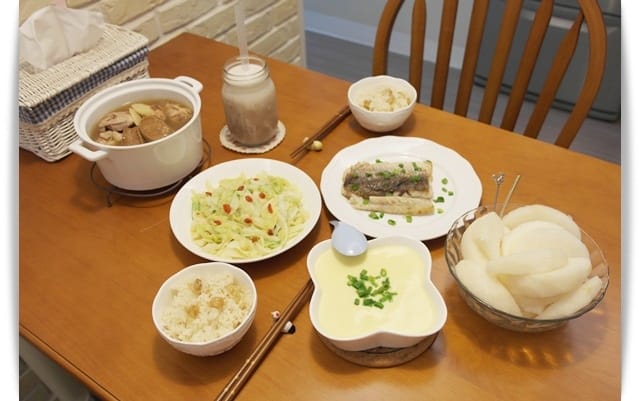 [My Little Kitchen] 每一口都鮮甜濃郁!! 暖呼呼~~「鮑魚雞湯」