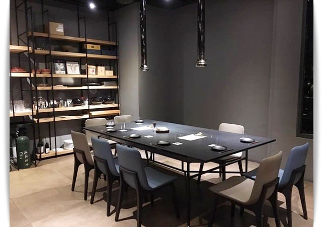 只出一張嘴，專人桌邊燒烤高品質冷藏和牛!! -「燒肉關止」
