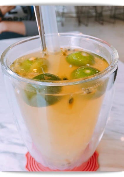 明亮大空間也帶著淡淡鄉村味 ~ 「Zone Café 弄咖啡-美術館貳店」