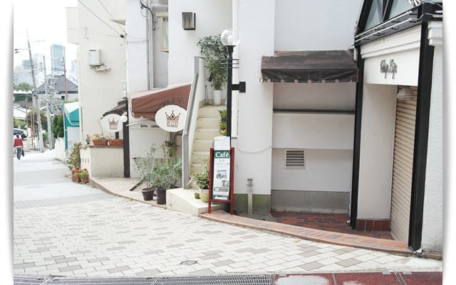 2015年京阪神奈甜蜜遊day4♡搭Cityloop逛神戶，Calbee薯條的吉拿棒更好吃!!