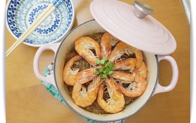 [My Little Kitchen] 蝦味十足，零技巧!! -「鮮蝦粉絲煲」