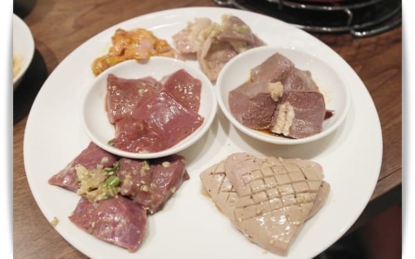 來自日本涮涮鍋，新鮮肉品吃到飽「ShabuSato 涮鍋里三號店」❤