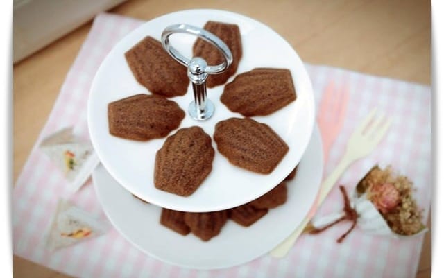 [My Little Kitchen] 一口甜蜜幸福小點心 ♡「迷你巧克力馬德蓮」