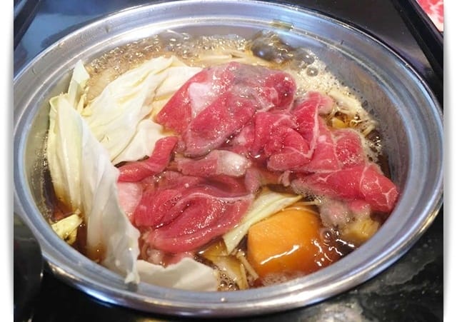 來自日本涮涮鍋，新鮮肉品吃到飽「ShabuSato 涮鍋里三號店」❤