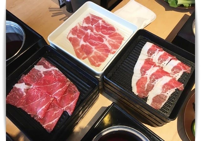 來自日本涮涮鍋，新鮮肉品吃到飽「ShabuSato 涮鍋里三號店」❤