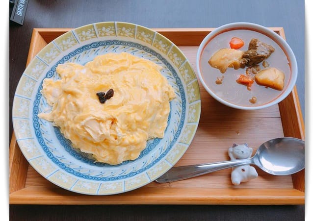騎樓下的咖哩店，濃郁幸福味!! – 「新咖哩」♪