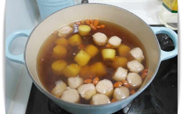 [My Little Kitchen] 入口好暖心，每口都Q彈 ❤「桂圓地瓜芋圓湯」