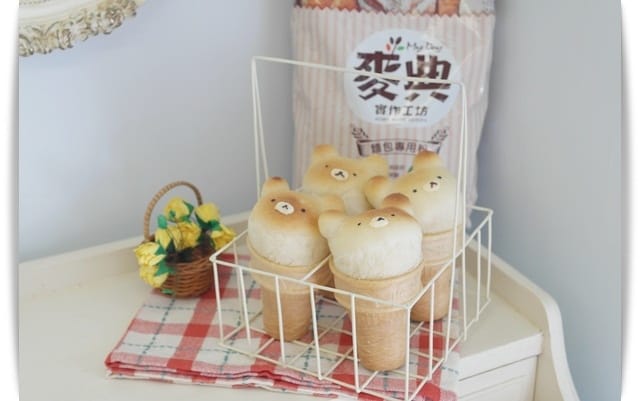 [My Little Kitchen] 簡單揉，夏日裡的療癒麵包「小熊甜筒麵包」♪