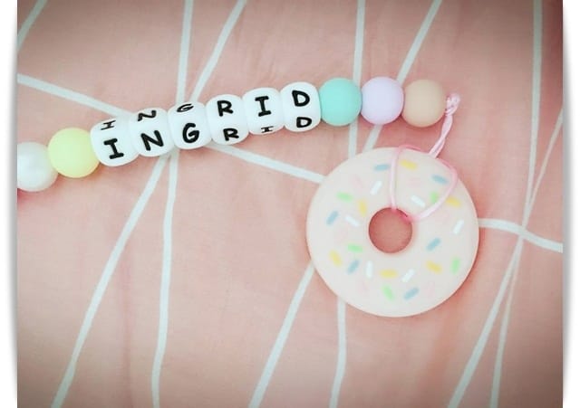 【Ingrid】咬咬咬~好繽紛、好可愛「MONSTER CHEW 櫻桃草莓甜甜圈固齒器」❤