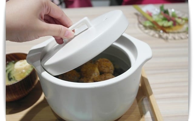 如同家一般的溫暖米飯料理，好文青「伴 土鍋炊飯」❤