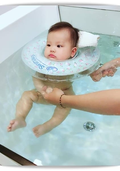 【Ingrid】游呀游，水中律動好好玩「游學寶寶 Baby SPA 高雄館」♪