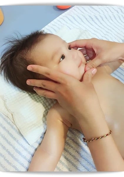 【Ingrid】游呀游，水中律動好好玩「游學寶寶 Baby SPA 高雄館」♪