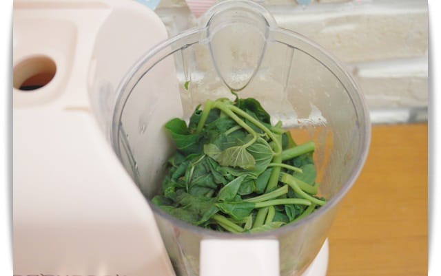 [Baby Food] 富含植物纖維，助於排便「地瓜葉泥」♪