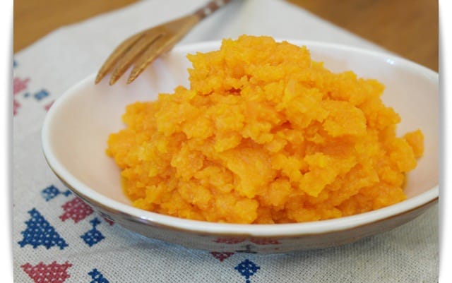 [Baby Food] 富含植物纖維，助於排便「地瓜葉泥」♪