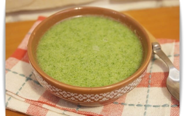 [Baby Food] 富含植物纖維，助於排便「地瓜葉泥」♪