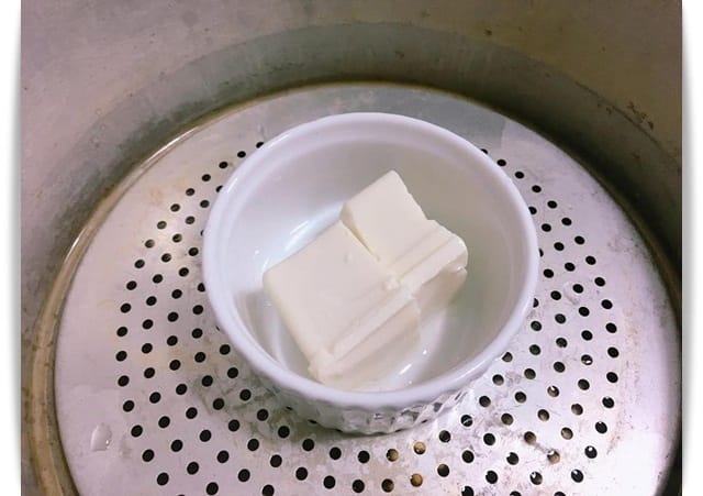 [Baby Food] 蛋白質豐富，軟綿綿「豆腐泥」♪