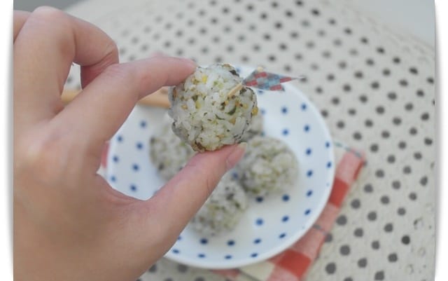 韓國「Bebefood寶寶福德拌飯料」好好吃的小丸子飯糰❤