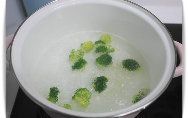 [Baby Food] 洋食風、酸甜味好開胃，寶寶版「肉醬義大利麵」♪