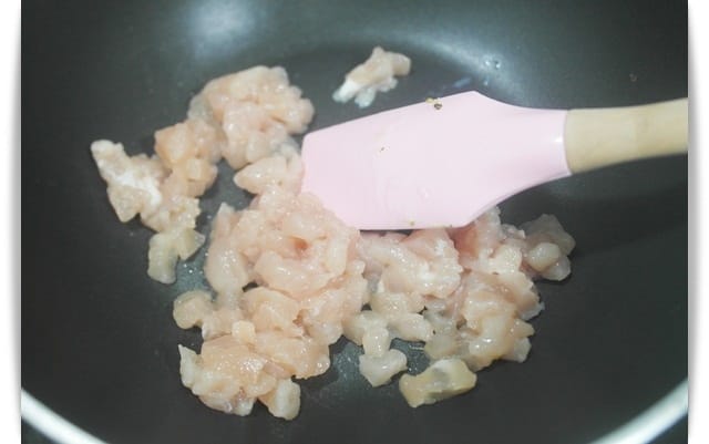 [Baby Food] 濃郁可口，寶寶版「奶油燉雞肉」♪