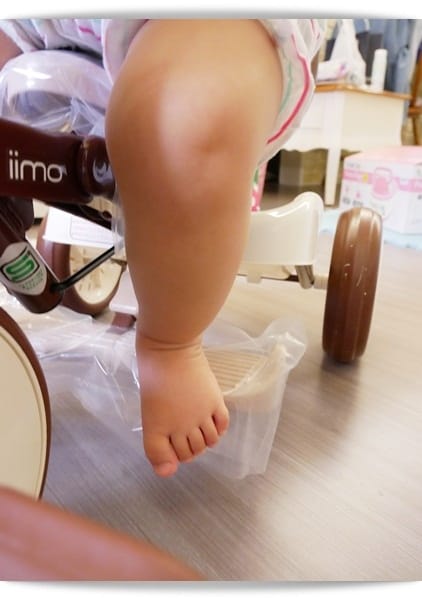 【Ingrid】週歲禮物，好粉嫩「日本iimo三輪車」開箱文 ❤