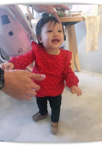 暖呼呼的色調與迷人香氣「夏花司康茶屋」♡