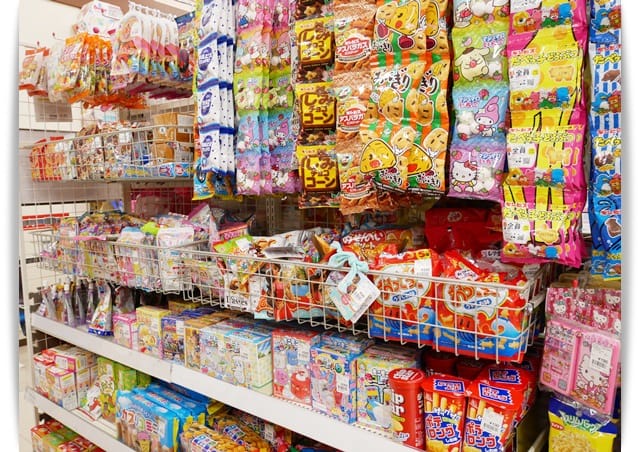 2017年沖繩親子遊 ♡ 浦添市逛「GU」、媽媽必逛「Birthday」嬰幼兒用品店 。
