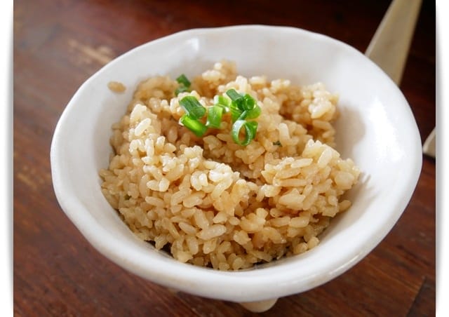 2017年沖繩親子遊♡港川外人住宅區「鶏そば屋いしぐふ-雞湯拉麵屋」美味雞麵 。