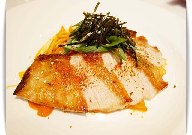 「Lucas Cafe 魯克思咖啡館」好美、好拍照也好美味 ♡