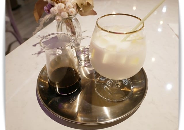 有點韓「Hovii Cafe」高雄店，來當韓妞兒 ♪