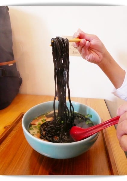 2017年沖繩親子遊 ♡ 文青風「OKINAWA SOBA EIBUN」沖繩麵鋪。