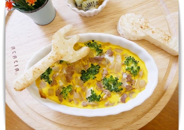 [Baby Food] 一歲就能吃「CANYON咖哩雞肉飯」好開胃 ♪