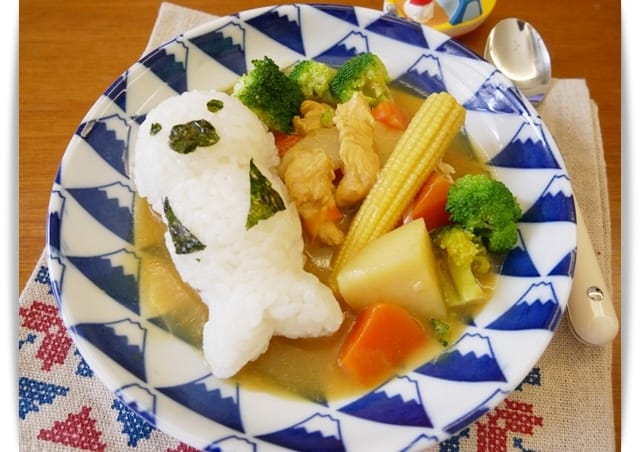 [Baby Food] 一歲就能吃「CANYON咖哩雞肉飯」好開胃 ♪