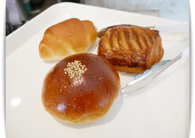屏東「美菊麵包店」簡單卻很有味道 ♪