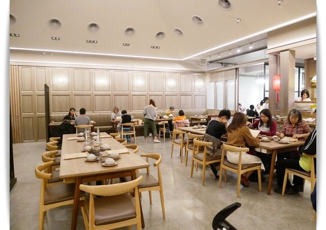 天冷來補一下「德記中藥火鍋-台南總店」中藥入鍋 ❤