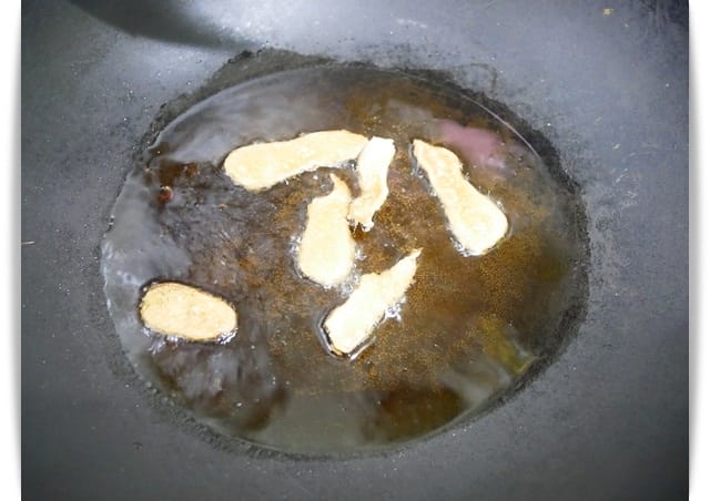 [My Little Kitchen] 香氣濃郁「麻油蝦」新鮮好吃 ♡
