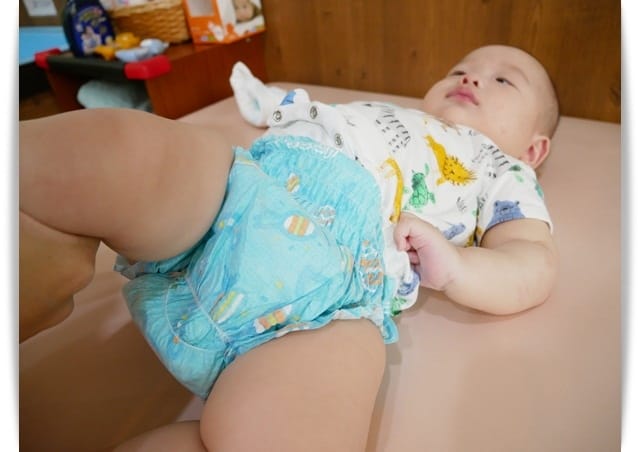 「悠樂趣親子空間」寶寶游泳初體驗，享受舒服的SPA按摩 ♡
