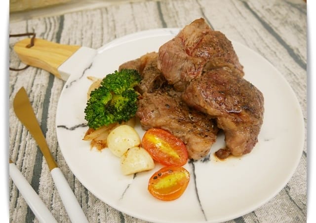 時尚可愛「MATURE美萃健康油切燒烤盤」中西料理都OK ♪