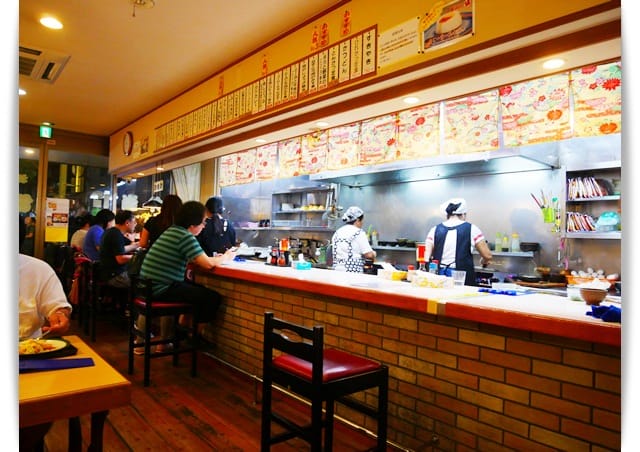 2018年沖繩親子遊 ♡ 24小時營業「沖繩料理店食事處MIKADO」道地家常味。