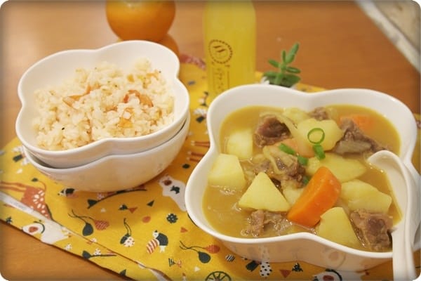 [My Little Kitchen] 一鍋到底「培根鮮蝦義大利麵」省事又好吃 ♪