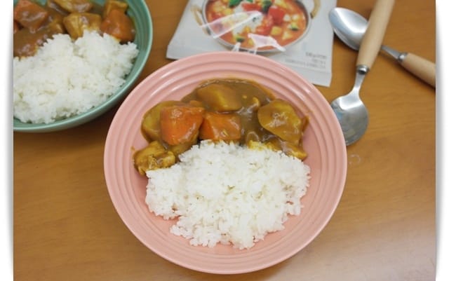 [My Little Kitchen] 免油炸「日式炸雞咖哩飯」健康又美味 ♡
