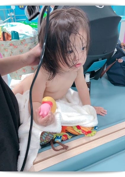 「活力寶貝嬰幼兒運動館」小孩超愛的滑水道幼兒遊泳池♡