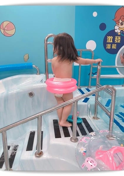 「活力寶貝嬰幼兒運動館」小孩超愛的滑水道幼兒遊泳池♡