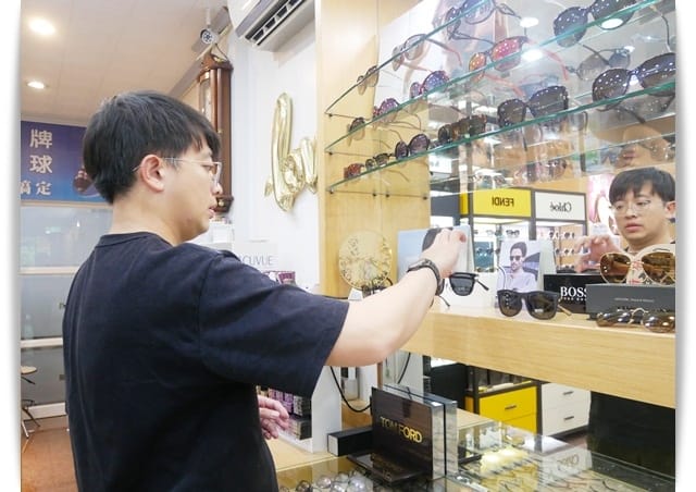 台南太陽眼鏡推薦「明格眼鏡」品牌款式多，來挑選父親節禮物吧 ♡