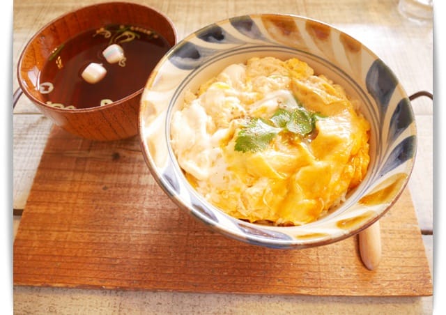 2018年沖繩親子遊 ♡ zakka風親子餐廳「Sans Souci琉京甘味」好吃的咖哩。