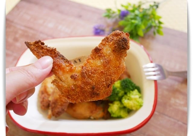 [My Little Kitchen] 烤箱完成「酥炸雞翅」不油炸一樣好吃 ♪