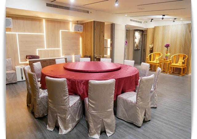 無菜單「覓奇頂級日本料理」菜色豐富、超值商業午餐。