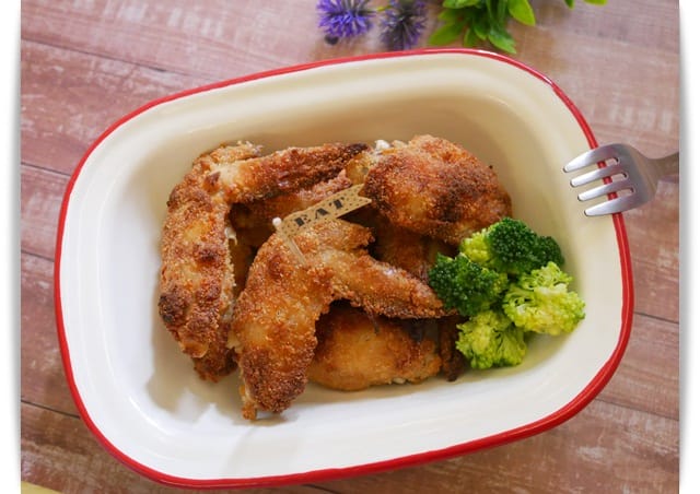 [My Little Kitchen] 烤箱完成「酥炸雞翅」不油炸一樣好吃 ♪
